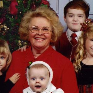 Meet your Posher, Sandra